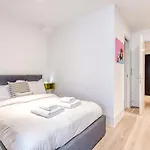 Brand New And Modern Flat In Fulham