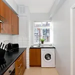 Baker Street Apartments