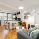 Kensington High Street Flat 2 Bedroom
