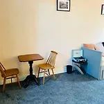 2 Bedroom Flat On Tottenham High Rd.