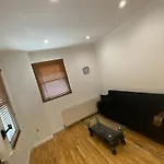 005- Frampton St 2 Bedrooms