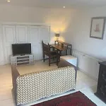 Charming And Beautiful Room In Wandsworth