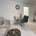 One Bedroom Flat Miles
