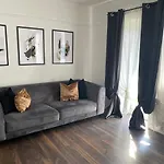 Lovely 2Bedroom 4Mins From Wimbledon Station