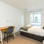 Apartment For 4 In The Heart Of Shoreditch