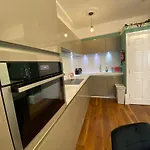 Kings Cross Apartment