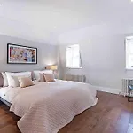 Arcore Premium Apartments Craven Street