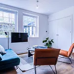 Charming 1Br Apartment In A Gated Complex And A Short Walk From Queens Park Tube