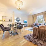 South Kensington - Cromwell Rd Residence