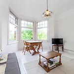 Lovely 1 Bdr Apt In Victorian House, Kilburn