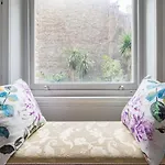 Cosy 1 Bedroom Flat Centrally Located In Chelsea