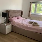 Cozy 2Beds @Canning Town
