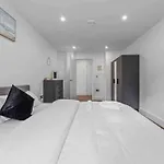 Cozy Flat Near London Eye/ Victoria / Vauxhall