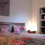 Trendy 2Bd Flat In West Hampstead
