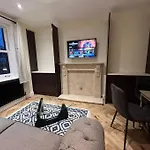 Beautiful Central London Apartment