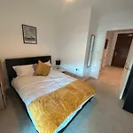 Stylish 3 Beds North Greenwich 02 Arena Apartment