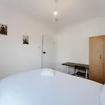 Plaistow Cosy Double Rooms - 8