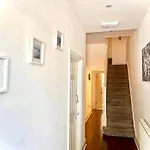 Holiday Rooms In The Heart Of Canary Wharf