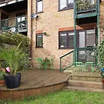 Shoreditch 1 With Garden