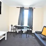 Lovely 3Bedroom Apartment London