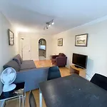 Stylish Apartments In Victoria & Westminster