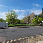 Cozy Double Bedroom In Zone 1-2 Central London