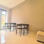 Private Suite In East Ham