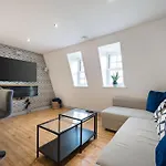 Comfort 2 Bedroom Flat Fulham