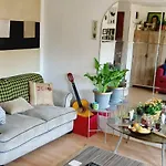 Lovely 2-Bed Apartment In Battersea London