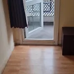 Huge Room Blacony In London Bridge