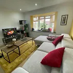 Double Room -The Stylish Yellow Flat