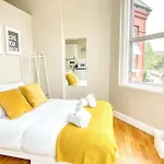 New Renovated Flat 6 Cricklewood London