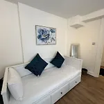 Knightsbridge Harrods Studios