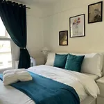 Luxury 1Bed Holiday Flat-10 Minutes From London Bridge & 3Mins Walk To Lewisham Dlr