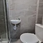Hackney Spacious En-Suite
