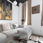 Beautiful 1 Bedroom Apartment In Holborn Zone 1