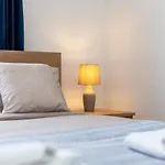 Aryas Apartments London