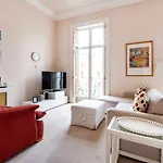 Stunning Flat In Notting Hill