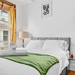Piccadilly,Stjames,Mayfair In Heart Of London Hy17