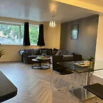 Lux Apartment In Southwark