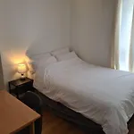 Close To Tower Bridge Central London - 4 Bedroom House - 3 Bathrooms - Free Parking 3 Cars - Sleep 9