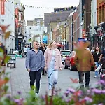 Aplacetostay Central London Apartment, Zone 1 Cam