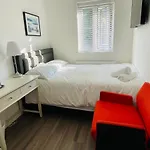 Riverside Deluxe Double Room E14