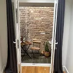 Notting Hill Studio Room