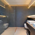 Amazing South Kensington Mews House By Underthedoormat