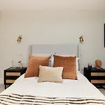 The Lillie Road Place - Bright 1Bdr Flat With Garden