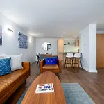 Modern & Spacious 2 Bedroom In Central London