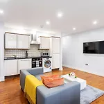 Bright St Johns Apartments