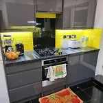 Beautiful Rooms With Free On Street Parking In Sydenham