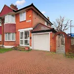 Vyner House